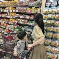 Oanh  ( mẹ Tuấn Anh) 