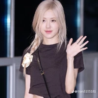 Park Cheayoung ( nàng)