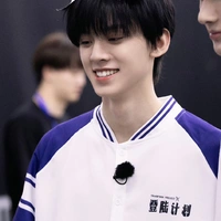 Tả Hàng_cậu