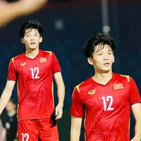N.Bảo Long