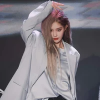 Vương Dịch | cô |