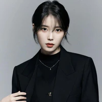 La Ji Eun [ IU ] Chị 2 Nàng