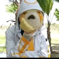 707