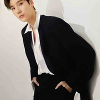 Noey (thầy thể dục)