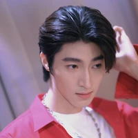 Blue Pongtiwat