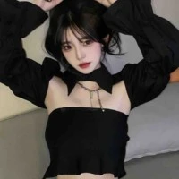 Juin ( chị gái Jun và Juan)
