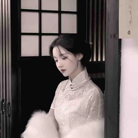 Cố Lâm Tuệ ( mẹ cô)