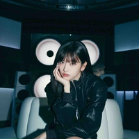 Ahn Yujin (cô)