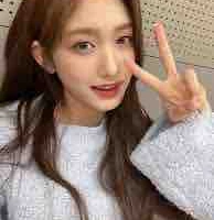 Lee Hyunseo (em)