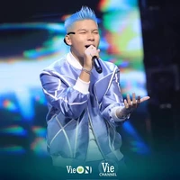 StrangeH_Trung Hiếu