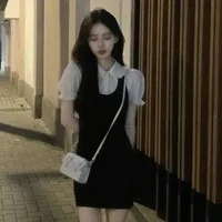 Ánh Liên Em gái nuôi Của Chị Ái