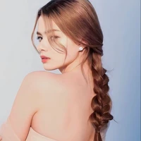 Becky Armstrong_Cô_