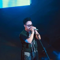 Công Hiếu_H