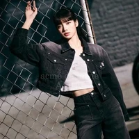 Lalisa Manoban (Cô)