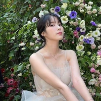 LEE JI-EUN.