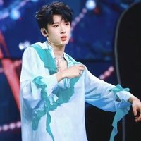 Trương Tuấn Hào | anh |