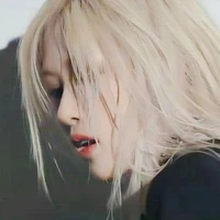 Park Chaeyoung [ cô ]