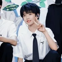 Trương Hàm Thụy