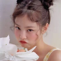 Jennie-nàng