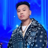 Chủ Quán Bánh Tráng Trộn Thái VG