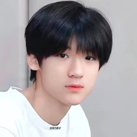 Trương Tuấn Hào(cậu)