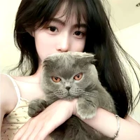 Uyên Bạch/nô lệ của quàng thựn
