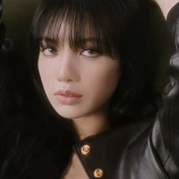 LaLisa Manobal [Cô]