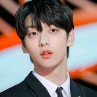 Hoàng tử 4 ( Tú Bân ) 