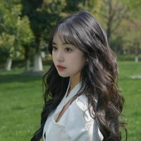 Trương Thị Ngọc Linh - Em gái na9