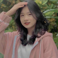 Chi (chị ruột cô)