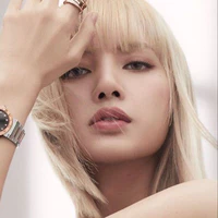 Lalisa Manobal [ Cô ]