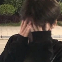 Tống Á Duy [tác giả là bê đê]