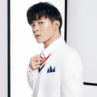 Gin Tuấn Kiệt