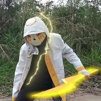707