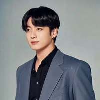 Jeon JungKook [ Cậu ]