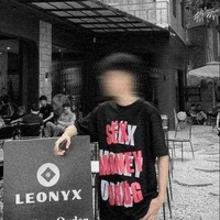 Khoa ( bạn cùng bàn tl )