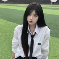 Trương Kiều Kiều - em họ na9