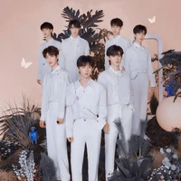 các anh (-Nguyên,Tường,Hiên)