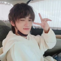 Tống Á Hiên