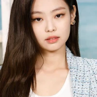 Kim Jennie(em)