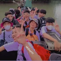Cả team(trừ ai cần trừ)