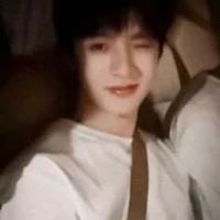 Lưu Diệu Văn _刘耀文_ Papa Cậu