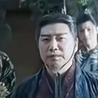 Cung Hồng Vũ ( chấp nhẫn)