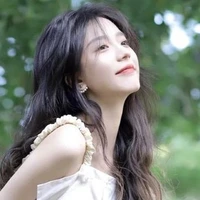 Lục Hạ Kim Ngưu