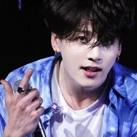 JEON JUNG KOOK (anh)