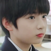 Lưu Diệu Văn/ lúc nhỏ
