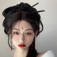 Tần Vãn Di