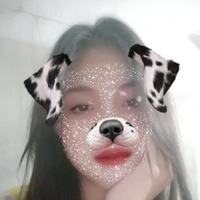 Zy(HS cá tính)