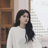 Hàn Gia Lạc [ J ]