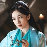 Bạch Thiển [Nữ Đế Cơ Hồ Tộc]